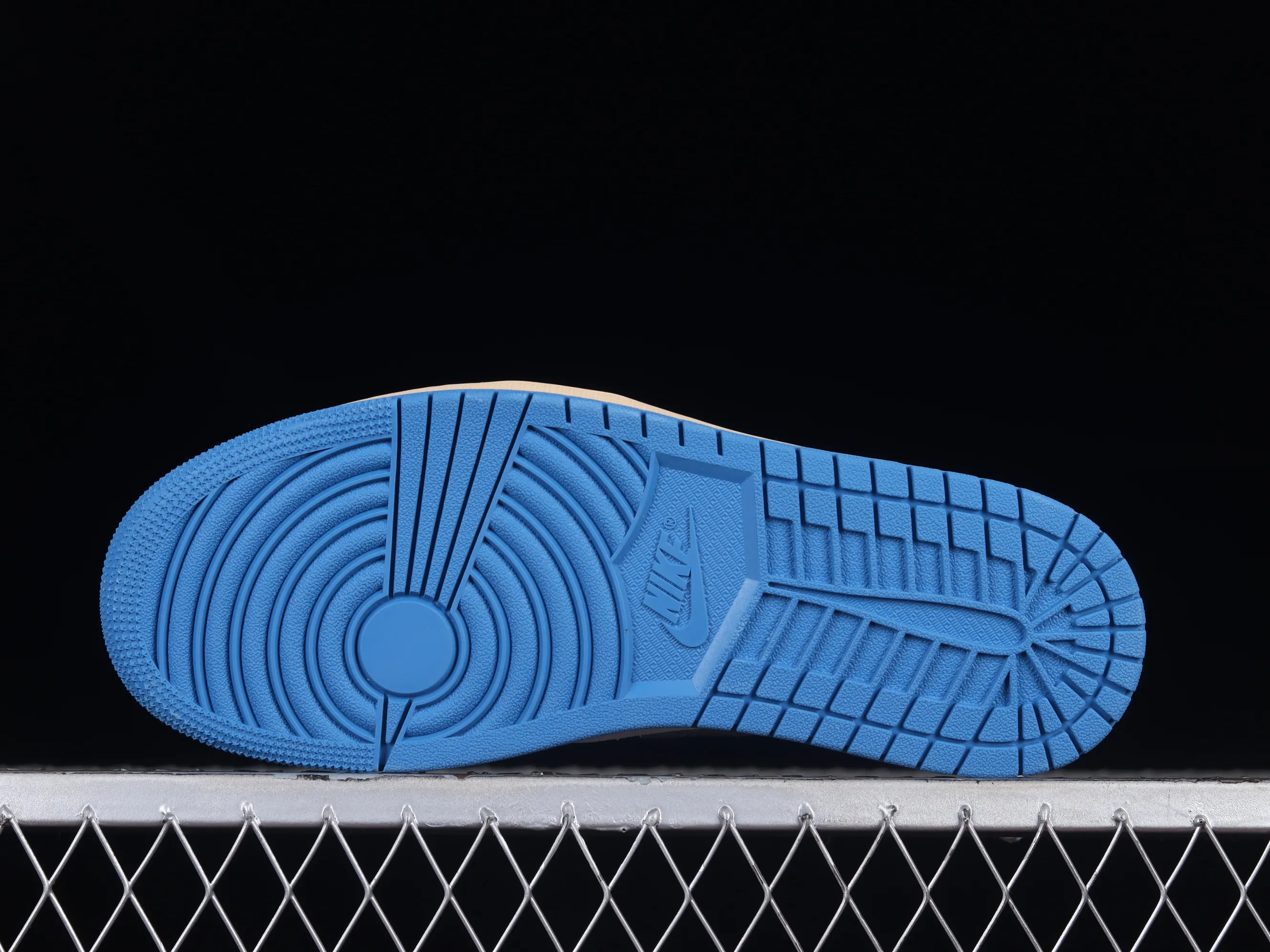 All categories Air Jordan Jordan series basketball shoes Air Jordan 1 Low G version pure original Air Jordan 1 Low "UNC Grey" AJ1 Joe 1 cement North Carolina blue low-top basketball shoes DZ5376-469